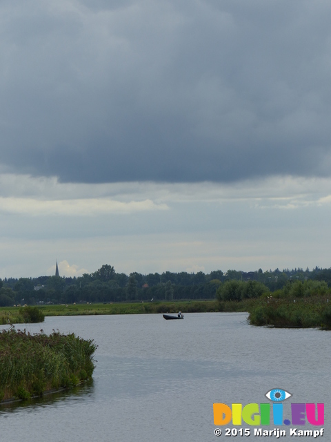 FZ020262 Boat crossing river Eem